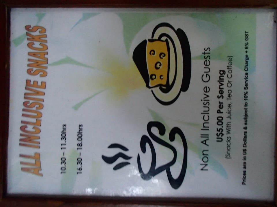 Bei der nicht ALL Inklusive Bar Adaaran Club Rannalhi - All Inclusive