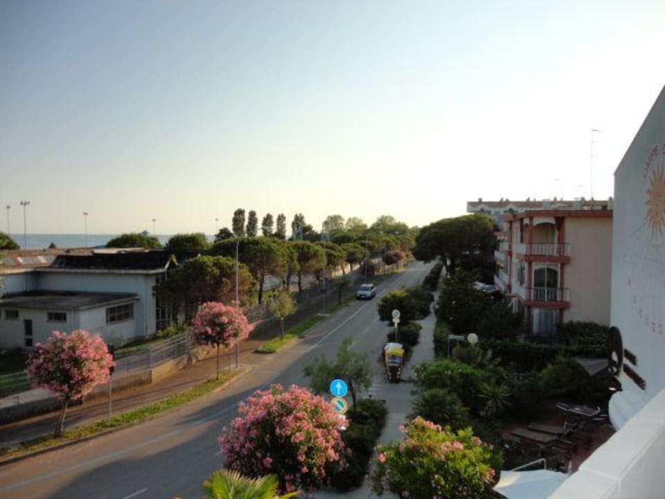 Blick in die andere Richtung Hotel & Residence Le Palme