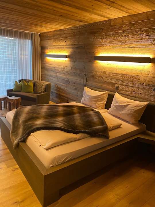 Zimmer Riverside Hotel