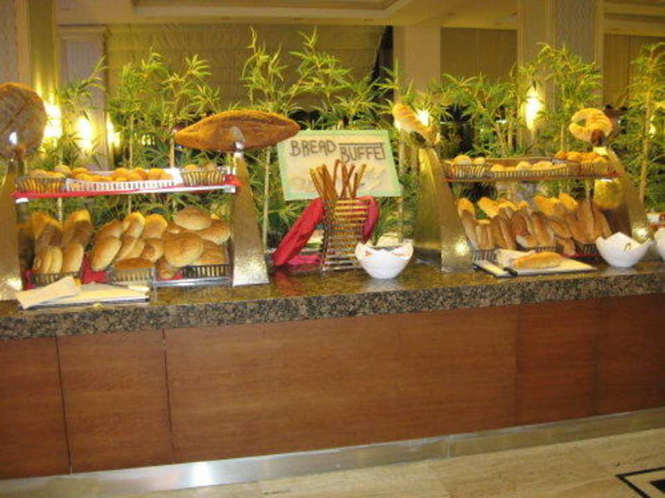 Brotecke Royal Teos Thermal Resort Clinic & SPA