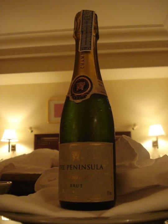 Peninsula-Champagner zur Begrüßung Hotel The Peninsula Bangkok