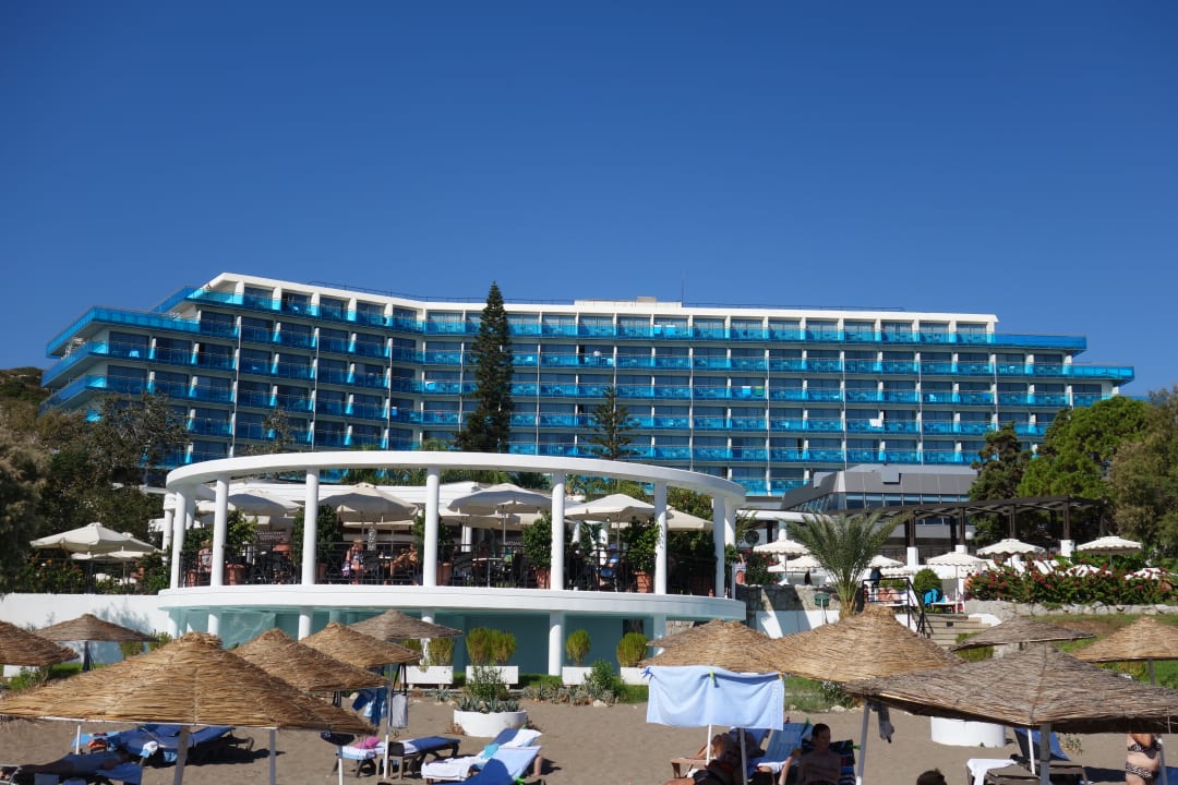 Außenansicht Hotel Calypso Beach