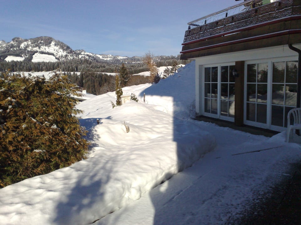 Terrasse vom Himmelbettzimmer 11 Hotel Alpenhof Jäger
