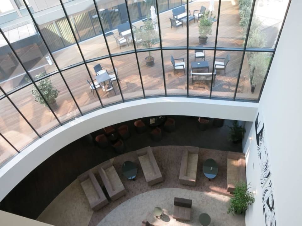 Blick auf Lobby Eurostars Heroismo