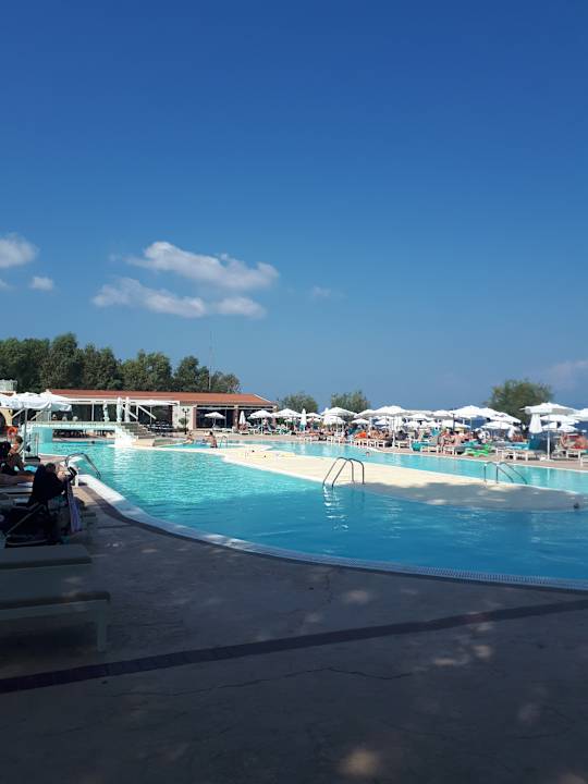 Pool Capo Di Corfu  (Im Umbau/Renovierung)
