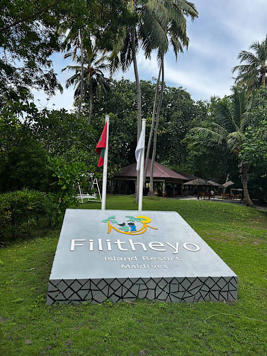 Gartenanlage Filitheyo Island Resort