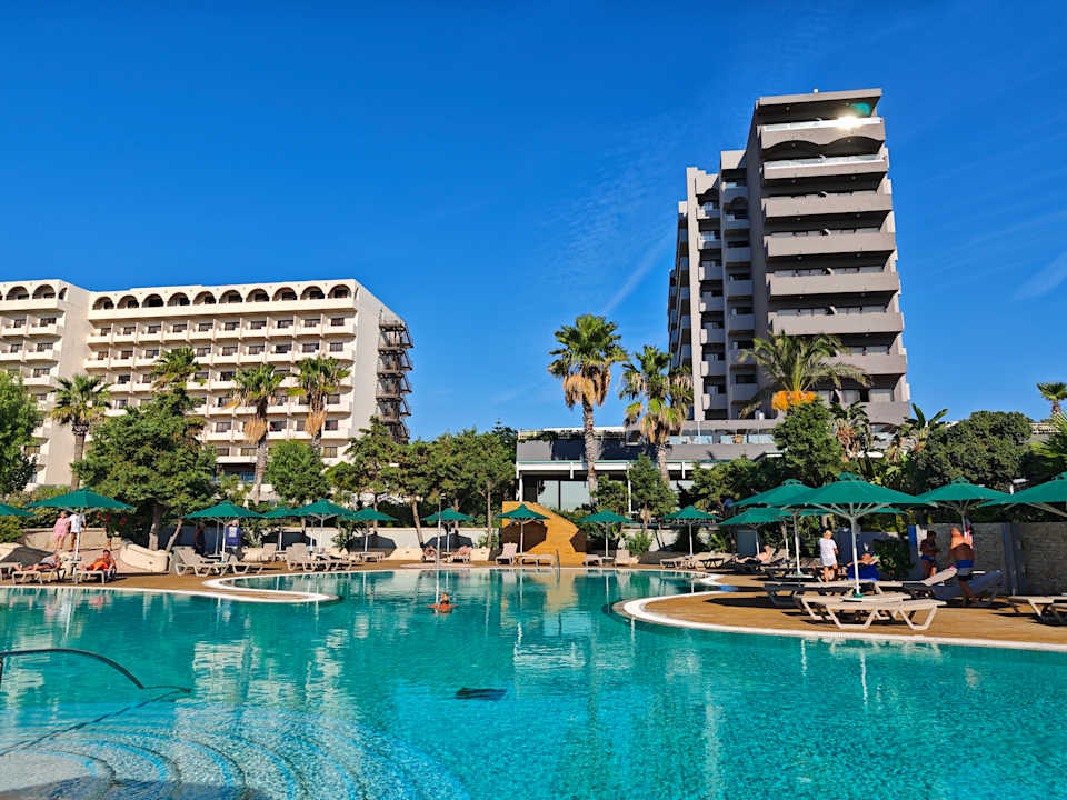 Außenansicht Esperos Mare Resort & Spa