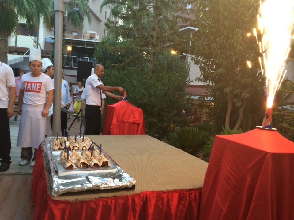 Türkischer Abend immer für eine Überraschung gut Hane Family Resort