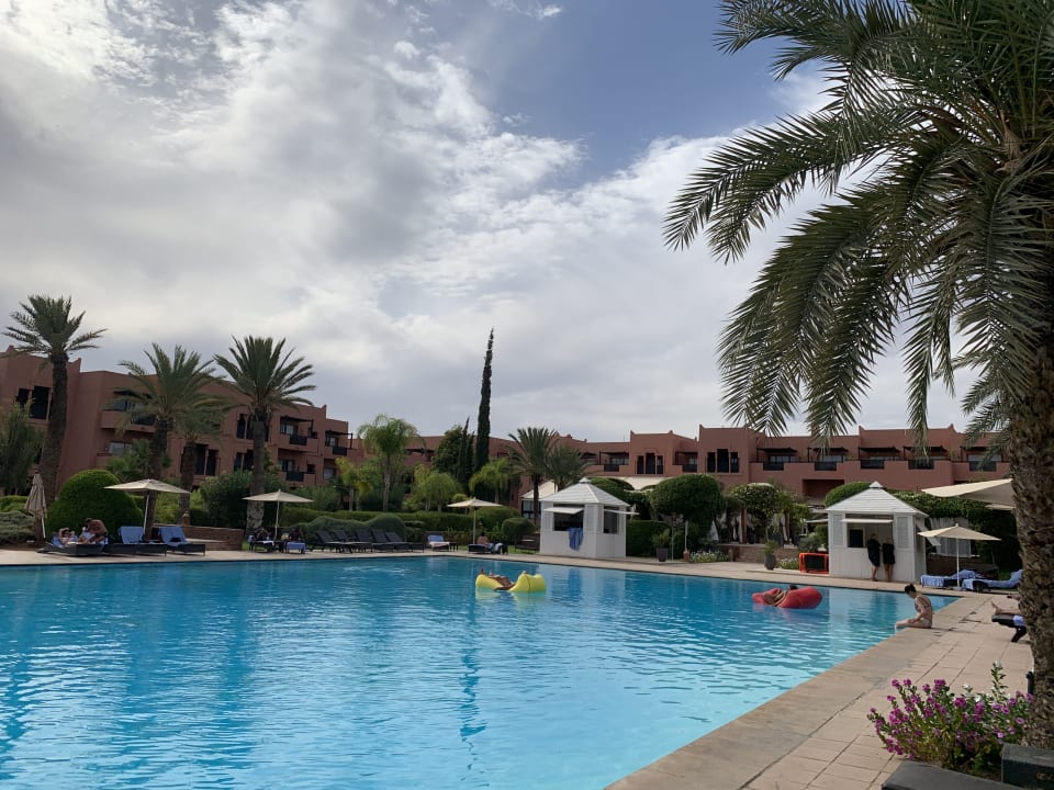 Pool Kenzi Menara Palace