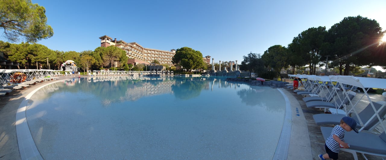 Pool Xanadu Resort Hotel