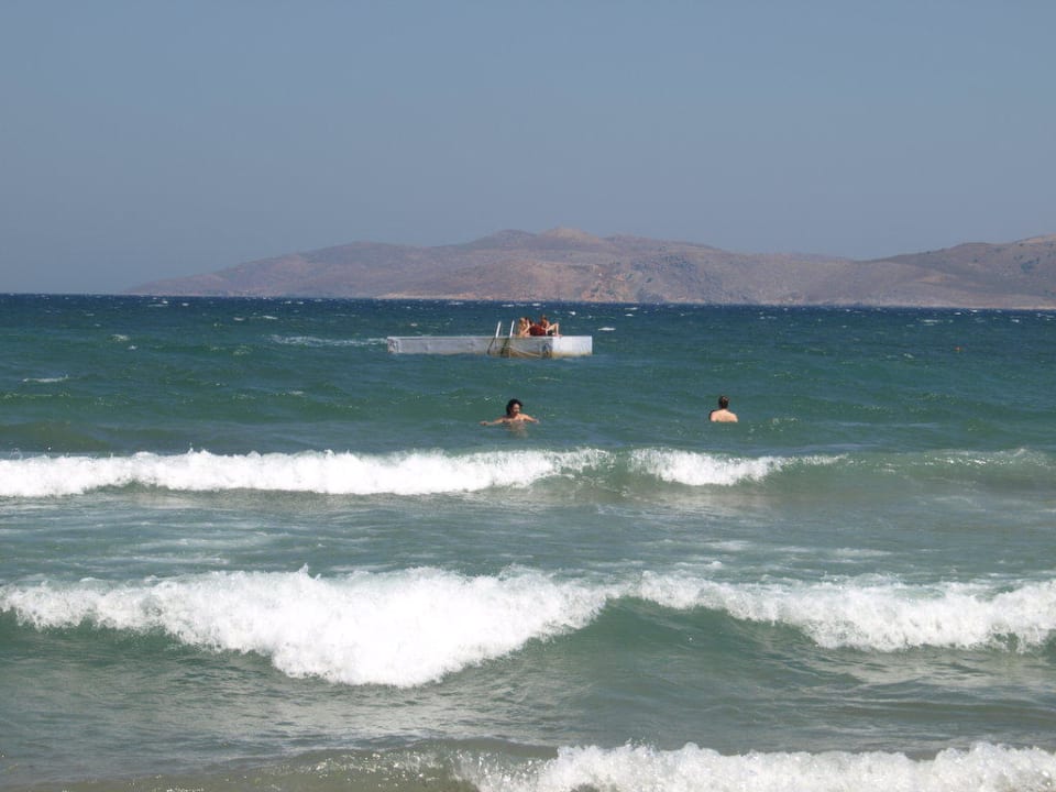 Wellen am Meer Caravia Beach Hotel