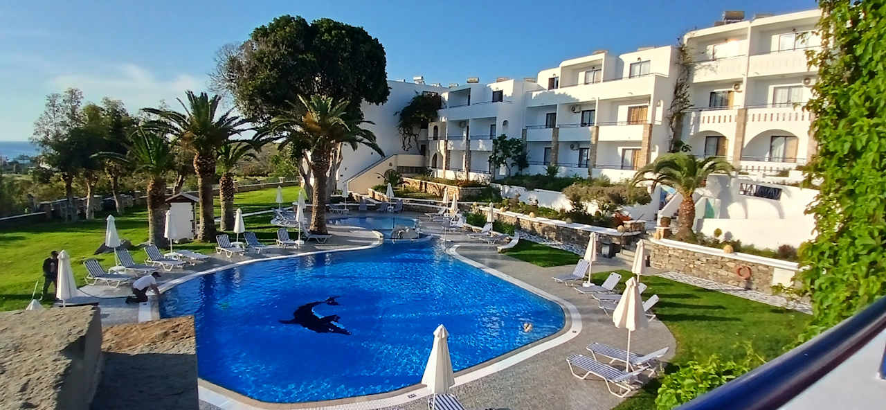 Außenansicht Ekaterini Hotel