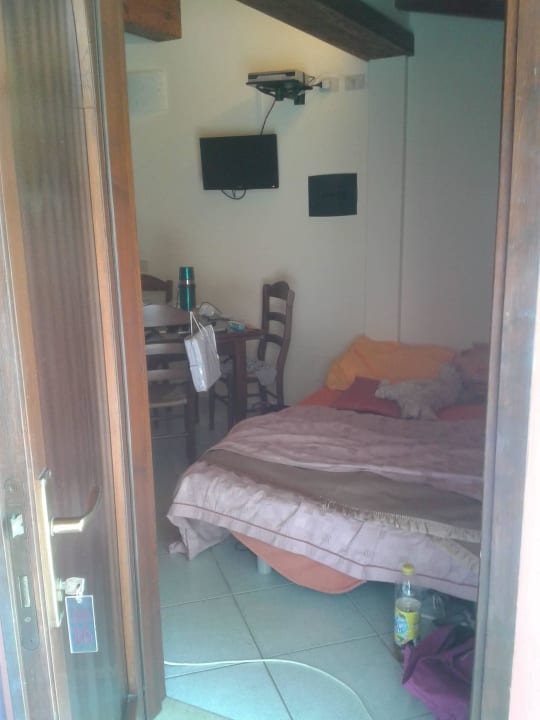 Blick durch die Eingangstür Villa Garuti Residence