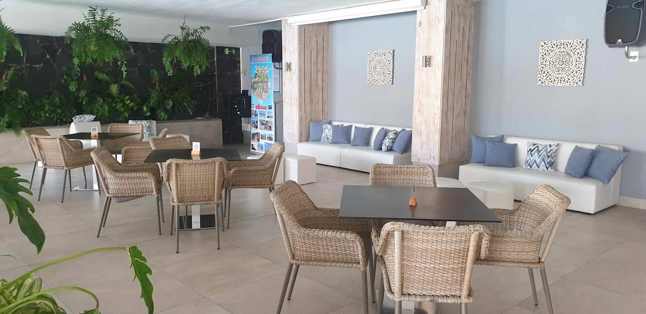 Pool allsun Hotel Lucana