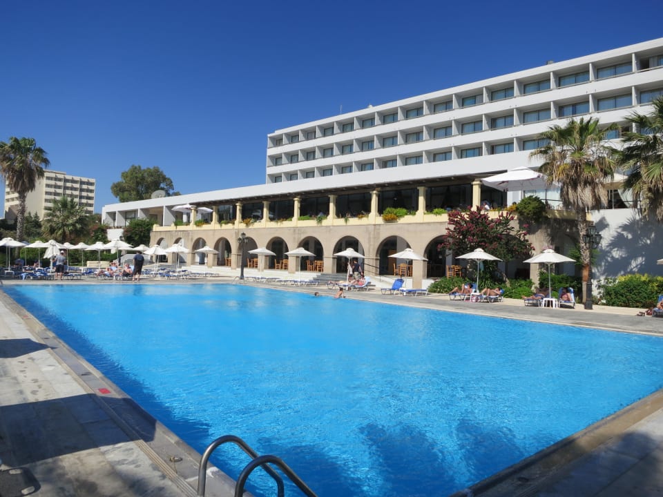 Basen Grecotel LUXME Dama Dama