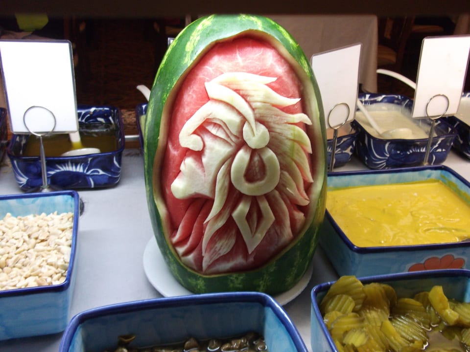 Geschnitzte Melone Hotel Riu Tequila