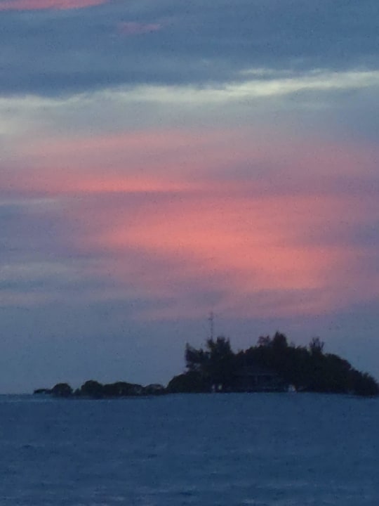 Raiyvilaa Bar (Sunsetbar) Cinnamon Dhonveli Maldives