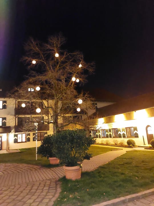 Außenansicht Hotel Gut Ising