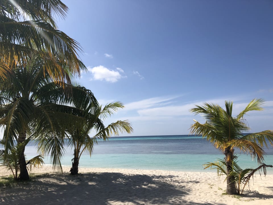 Strand Kuredu Island Resort & Spa