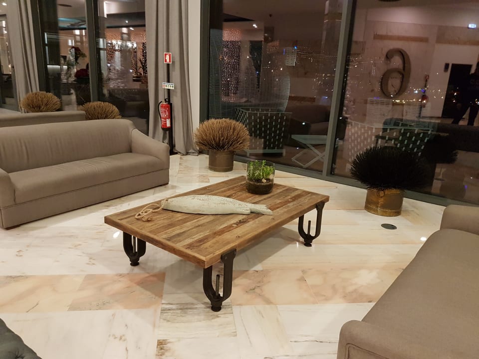 Lobby Hotel Baia Azul