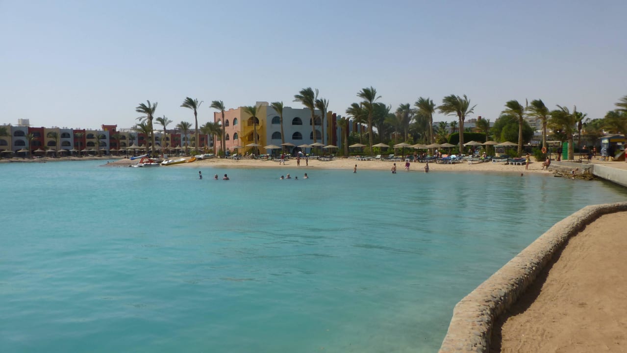 Strand Arabia Azur Resort