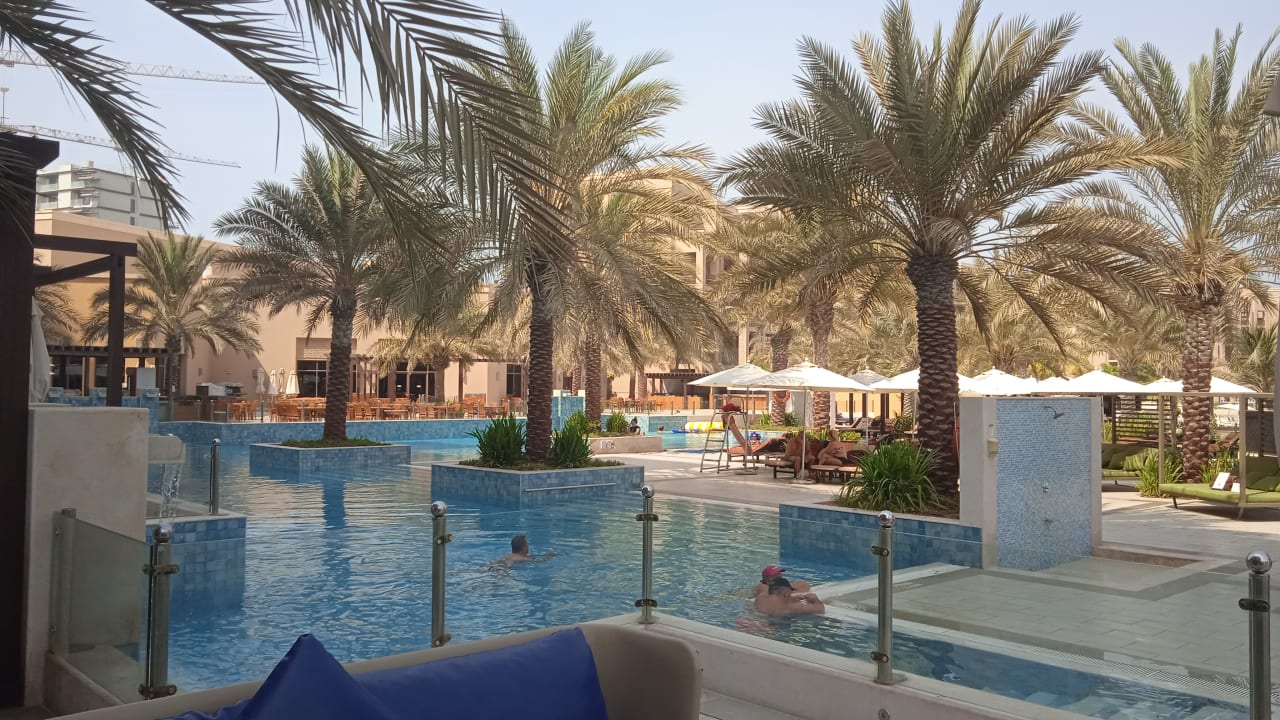Pool DoubleTree by Hilton Resort & Spa Marjan Island