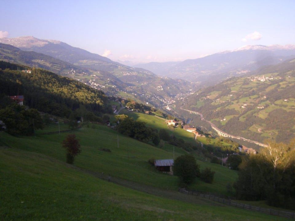 Ausblick Richtung Brixen / Klausen Gasthof Kircher Sepp