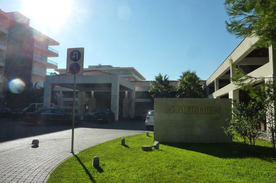 Hoteleinfahrt Le Méridien Lav Split