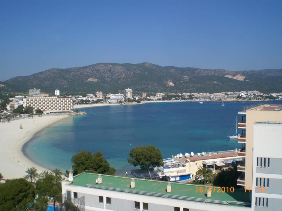 Ausblick aus dem Zimmer 7. Stock Hotel BelleVue Vistanova
