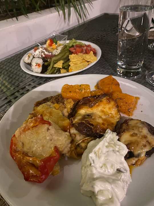 Gastro White Dreams Resort & Anex