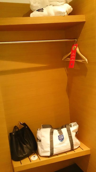 Schrank Tauern SPA Zell am See-Kaprun