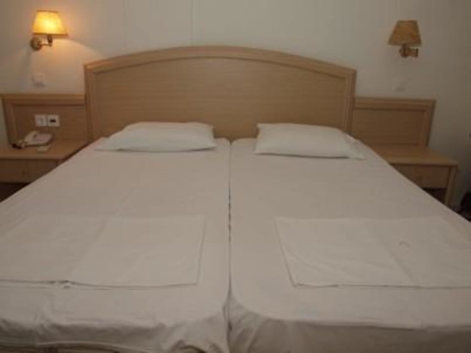 Łóżko Hotel Chrousso Village