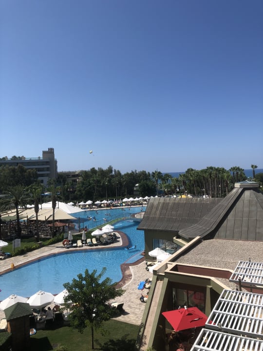 Pool Arum Barut Collection