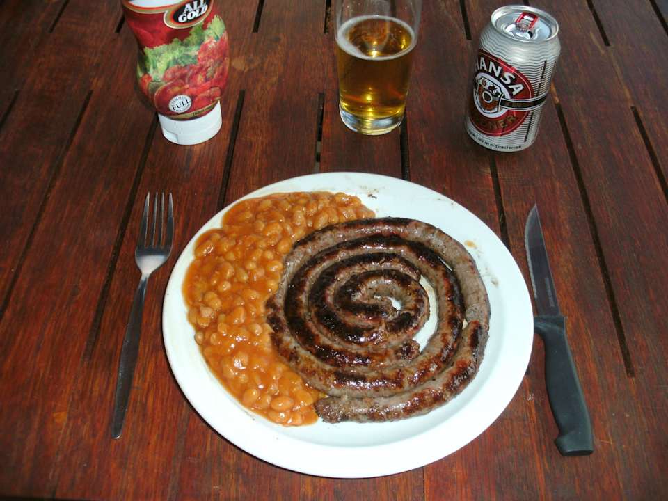 Selbst gegrilles Abendessen Kalahari Tented Camp