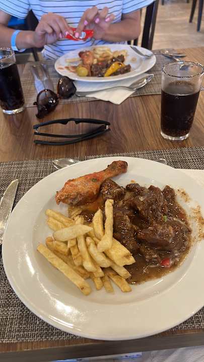 Gastro Aladdin Beach Resort