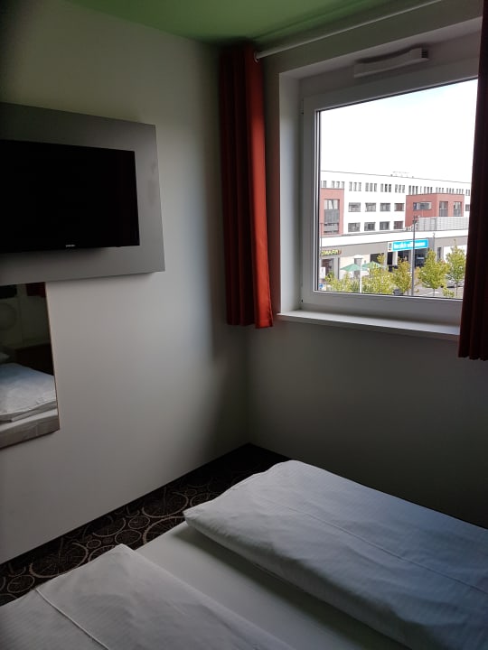 Zimmer B&B Hotel Aschaffenburg