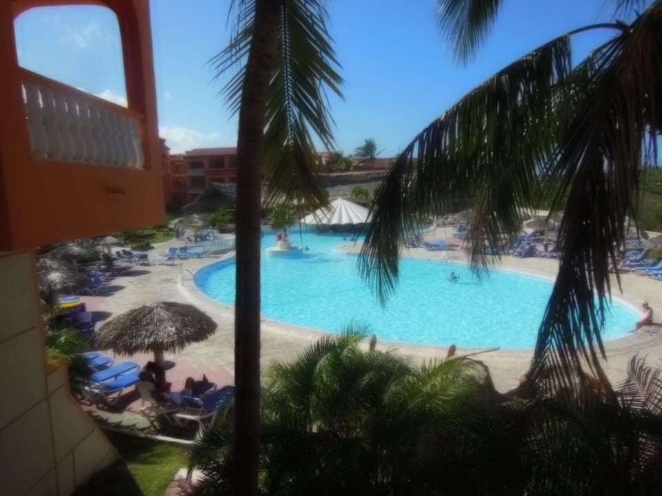 Poolansicht Sol Rio De Luna y Mares