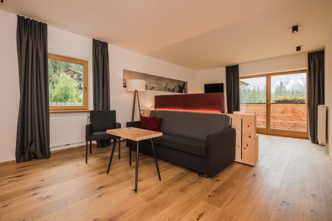 Zimmer Hotel Dolomitenhof & Chalet Alte Post