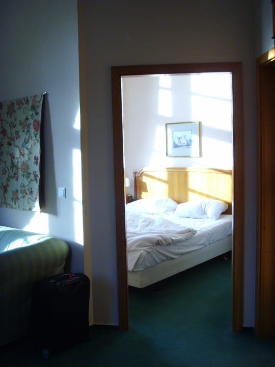 Standard-Suite, Blick zum Schlafraum Hotel Schloss Lübbenau