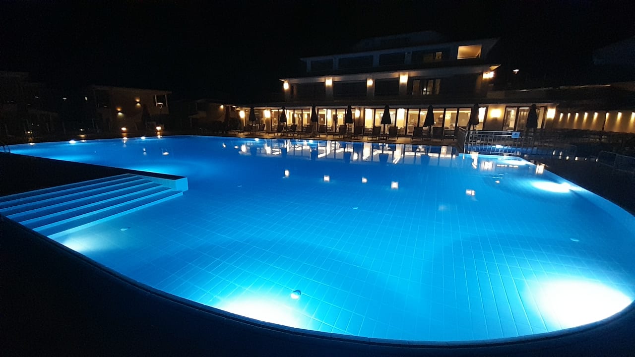 Pool Hotel Lagomandra Beach