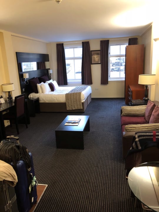 Zimmer Fraser Suites & Apartments Glasgow