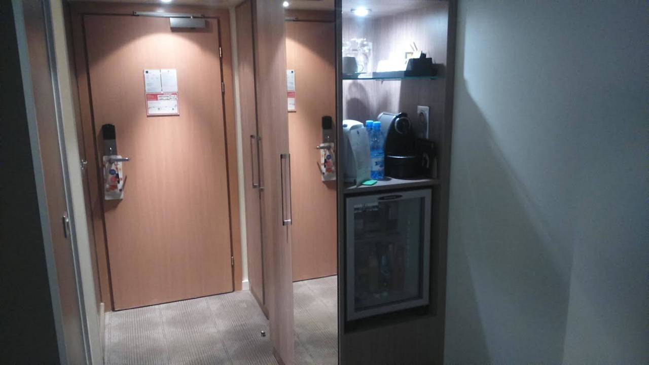 Mini bar w executive Hotel Novotel Warsaw Centrum