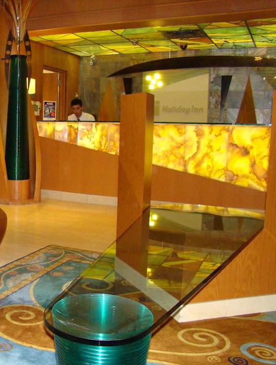 Fragment recepcji Holiday Inn Niagara Falls