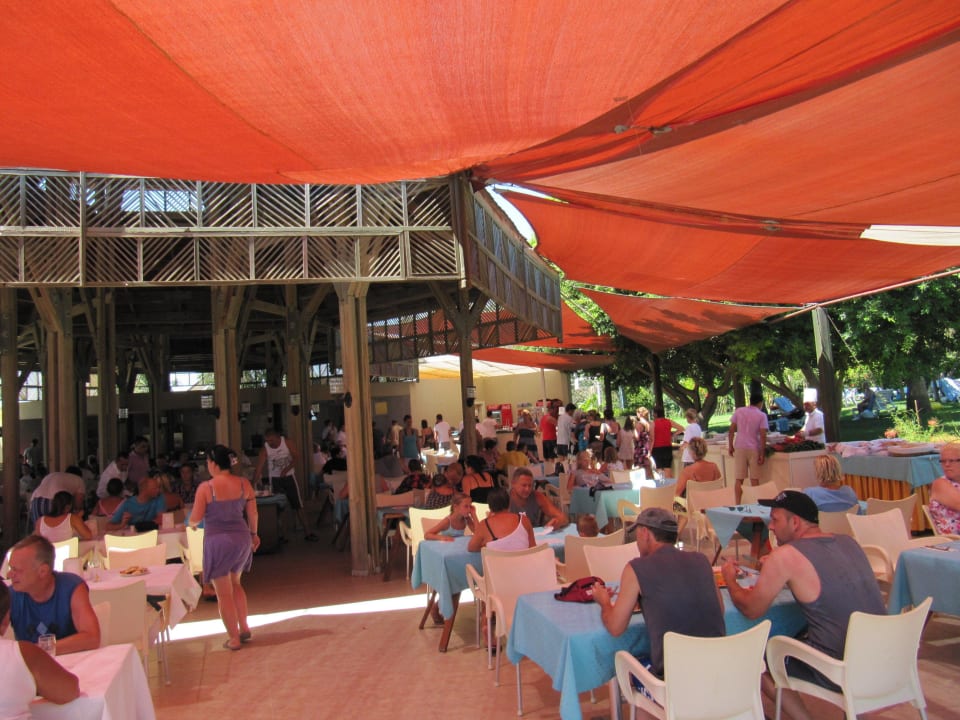 Strandrestaurant - Mittagessen Hotel Terrace Beach Resort