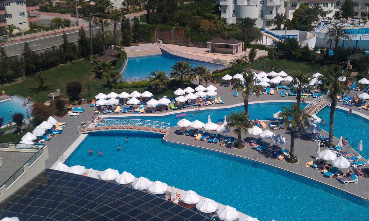 Pool Side Mare Resort & Spa