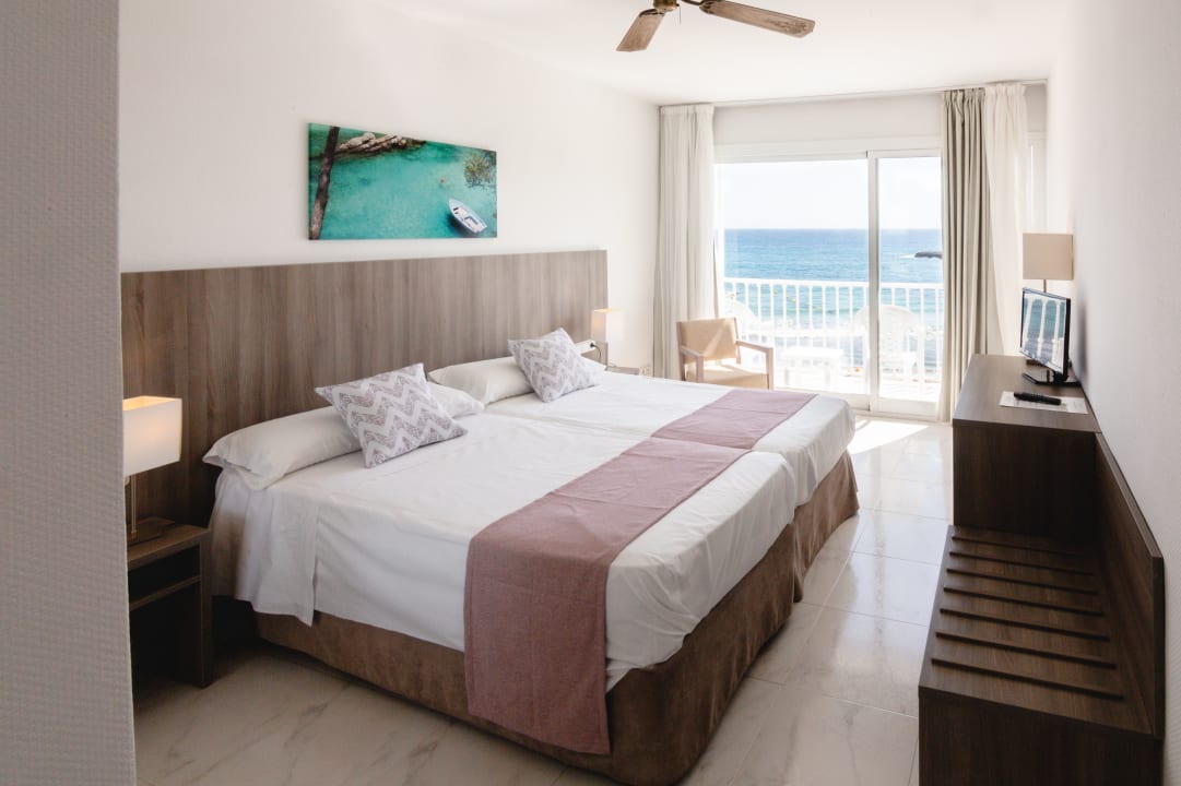 Zimmer Hotel Club S'Illot