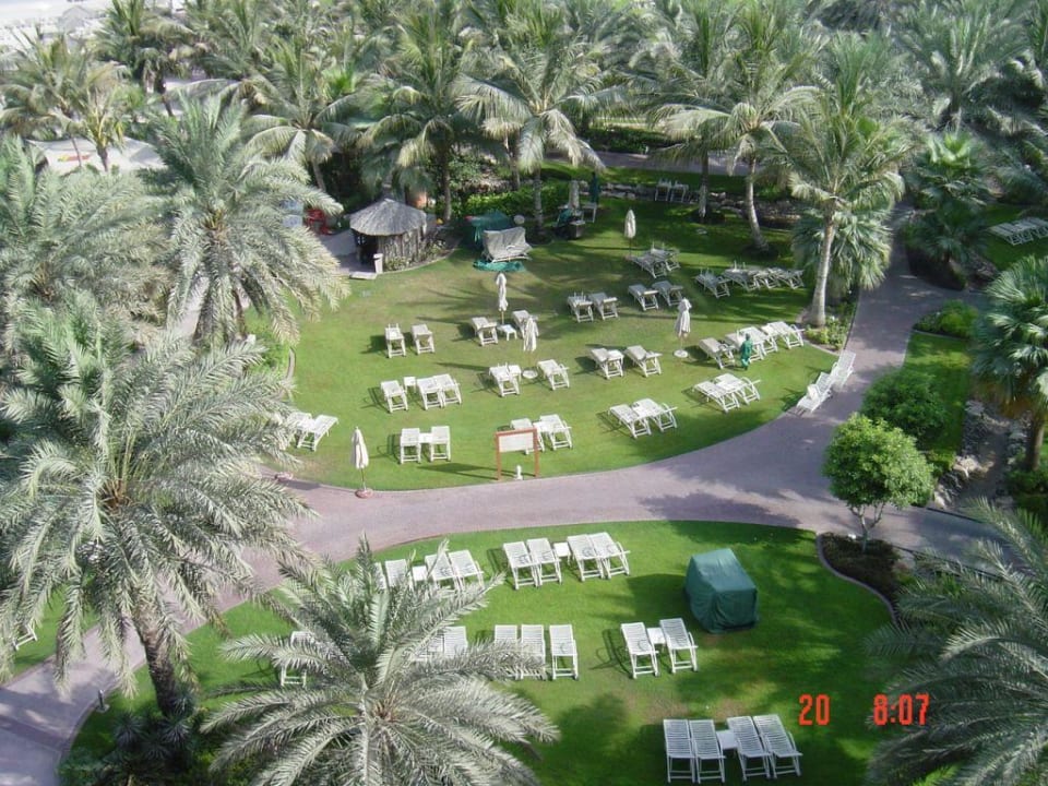 Innenanlage Le Meridien Mina Seyahi Beach Resort & Waterpark