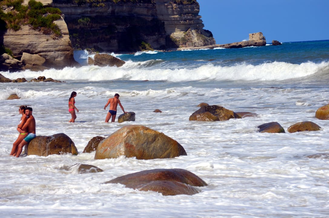 Am Strand Aldiana Club Rocca Nettuno Calabria