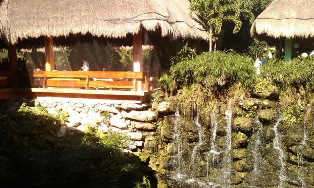 Eingang zum Restaurant Cozumel Iberostar Waves Tucan