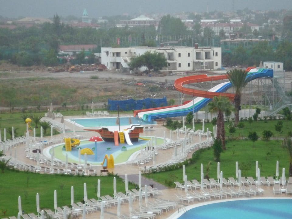 Die Aussicht auf das Kinderparadies Seaden Sea World Resort & Spa